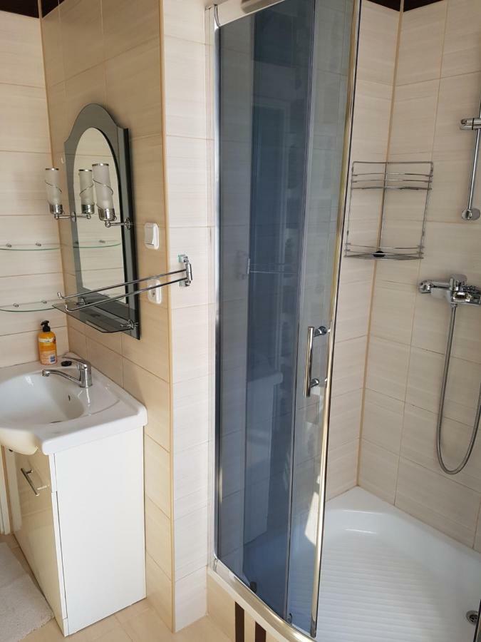 Apartament Nr 3 W Starym Nadlesnictwie Koscierzyna Exterior photo